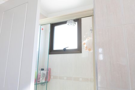 Apartamento para alugar com 172m², 4 quartos e 4 vagas Apartamento para alugar com 172m², 4 quartos e 4 vagasBanheiro da Suíte 1