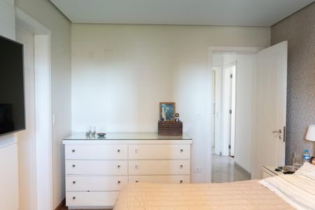 Apartamento para alugar com 172m², 4 quartos e 4 vagas Apartamento para alugar com 172m², 4 quartos e 4 vagasSuíte 2