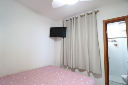 Apartamento para alugar com 63m², 2 quartos e 1 vagaSuíte