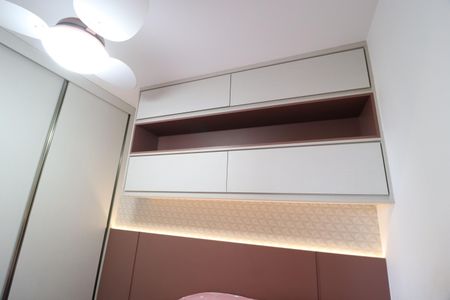 Apartamento para alugar com 63m², 2 quartos e 1 vagaSuíte