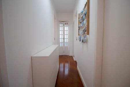 Apartamento à venda com 75m², 2 quartos e 1 vaga Apartamento à venda com 75m², 2 quartos e 1 vaga Corredor