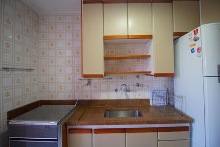 Apartamento à venda com 75m², 2 quartos e 1 vaga Apartamento à venda com 75m², 2 quartos e 1 vagaCozinha