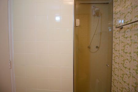 Apartamento à venda com 75m², 2 quartos e 1 vaga Apartamento à venda com 75m², 2 quartos e 1 vagaBanheiro de Serviço