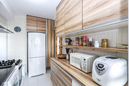 Apartamento à venda com 128m², 3 quartos e 2 vagasCozinha