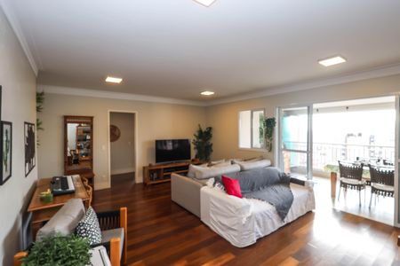 Sala de apartamento à venda com 3 quartos, 128m² em Vila Gumercindo, São Paulo