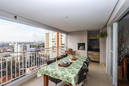 Varanda de apartamento à venda com 3 quartos, 128m² em Vila Gumercindo, São Paulo