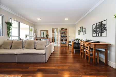 Apartamento à venda com 128m², 3 quartos e 2 vagasSala