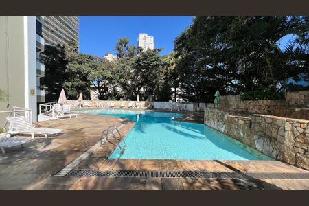 Apartamento para alugar com 40m², 1 quarto e 1 vaga Apartamento para alugar com 40m², 1 quarto e 1 vagaPiscina