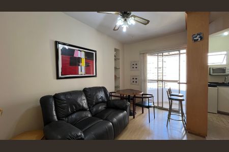 Apartamento para alugar com 40m², 1 quarto e 1 vaga Apartamento para alugar com 40m², 1 quarto e 1 vagaSala