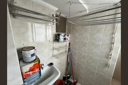 Apartamento à venda com 75m², 3 quartos e 1 vagaÁrea de Serviço