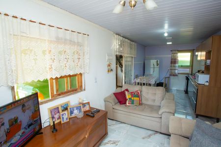 Casa à venda com 80m², 2 quartos e 1 vagaSala