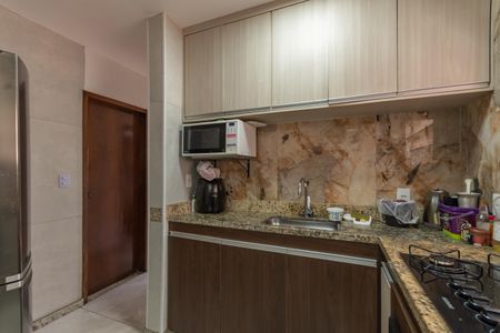 Apartamento para alugar com 54m², 2 quartos e 2 vagas Apartamento para alugar com 54m², 2 quartos e 2 vagasCozinha