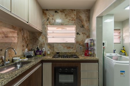 Apartamento para alugar com 54m², 2 quartos e 2 vagas Apartamento para alugar com 54m², 2 quartos e 2 vagasCozinha