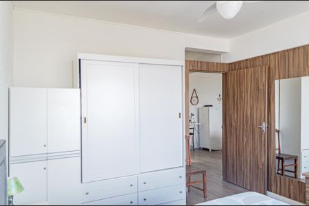 Quarto de apartamento para alugar com 1 quarto, 56m² em Centro, Florianópolis