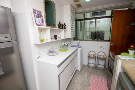 Apartamento para alugar com 80m², 3 quartos e 2 vagas Apartamento para alugar com 80m², 3 quartos e 2 vagasCozinha