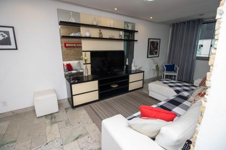 Apartamento para alugar com 80m², 3 quartos e 2 vagas Apartamento para alugar com 80m², 3 quartos e 2 vagasSala