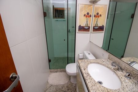 Apartamento para alugar com 80m², 3 quartos e 2 vagas Apartamento para alugar com 80m², 3 quartos e 2 vagasBanheiro Suíte 2