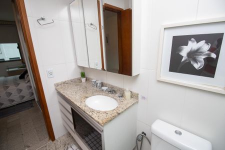 Apartamento para alugar com 80m², 3 quartos e 2 vagas Apartamento para alugar com 80m², 3 quartos e 2 vagasBanheiro Suíte