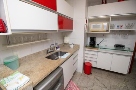 Apartamento para alugar com 80m², 3 quartos e 2 vagas Apartamento para alugar com 80m², 3 quartos e 2 vagasCozinha