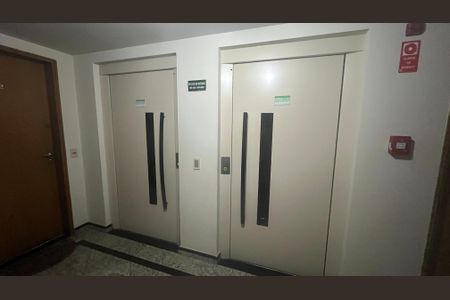 Apartamento à venda com 78m², 3 quartos e 1 vagaÁrea Comum
