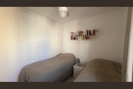 Apartamento à venda com 78m², 3 quartos e 1 vagaQuarto 2