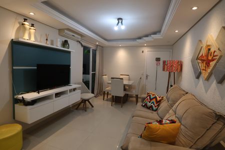 Sala de apartamento à venda com 3 quartos, 80m² em Igara, Canoas