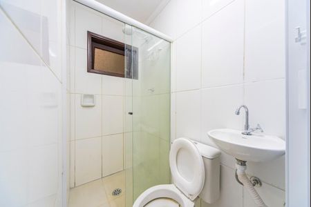 Studio para alugar com 12m², 1 quarto e 1 vaga Studio para alugar com 12m², 1 quarto e 1 vagaBanheiro