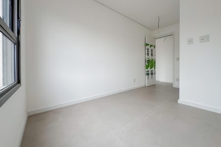 Apartamento para alugar com 75m², 2 quartos e 1 vagaSuíte 1