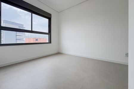 Apartamento para alugar com 75m², 2 quartos e 1 vagaSuíte 1