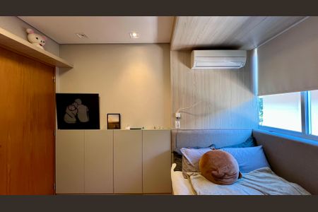 Casa à venda com 690m², 5 quartos e 4 vagasQuarto