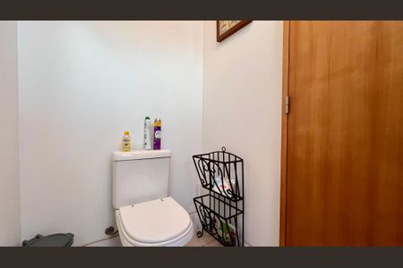 Casa à venda com 690m², 5 quartos e 4 vagasLavabo