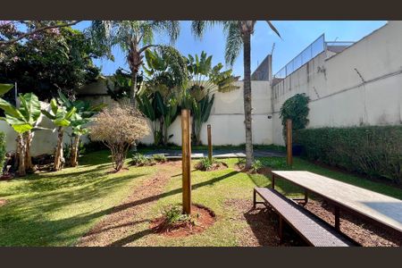 Casa à venda com 690m², 5 quartos e 4 vagasQuintal