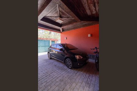 Casa à venda com 249m², 3 quartos e 4 vagas Casa à venda com 249m², 3 quartos e 4 vagasGaragem