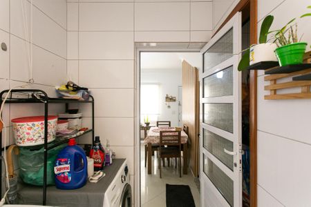 Casa de condomínio à venda com 160m², 3 quartos e 2 vagas Casa de condomínio à venda com 160m², 3 quartos e 2 vagasÁrea de Serviço