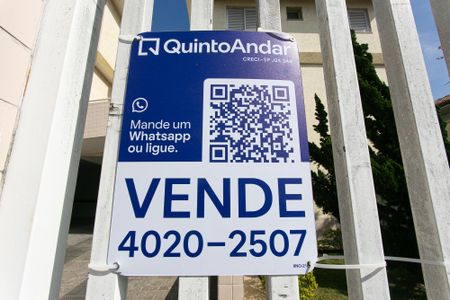 Casa de condomínio à venda com 160m², 3 quartos e 2 vagas Casa de condomínio à venda com 160m², 3 quartos e 2 vagasPlaca