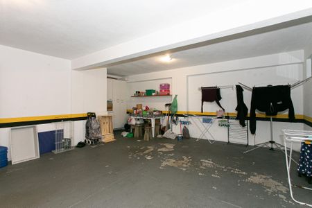 Casa de condomínio à venda com 160m², 3 quartos e 2 vagas Casa de condomínio à venda com 160m², 3 quartos e 2 vagasGaragem