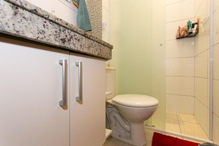 Casa de condomínio à venda com 160m², 3 quartos e 2 vagas Casa de condomínio à venda com 160m², 3 quartos e 2 vagasBanheiro