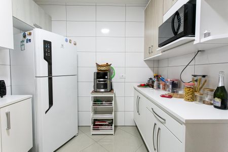 Casa de condomínio à venda com 160m², 3 quartos e 2 vagas Casa de condomínio à venda com 160m², 3 quartos e 2 vagasCozinha