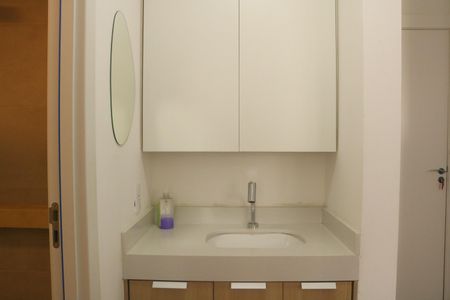 Apartamento para alugar com 35m², 2 quartos e sem vagaBanheiro