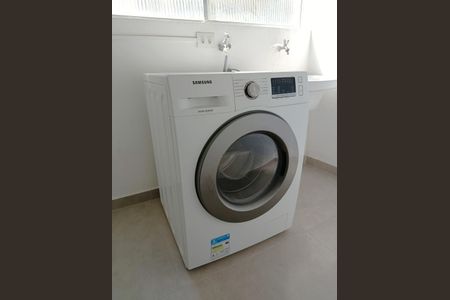 Apartamento para alugar com 110m², 3 quartos e 1 vagaÁrea de Serviço