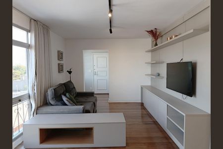 Apartamento para alugar com 110m², 3 quartos e 1 vagaSala