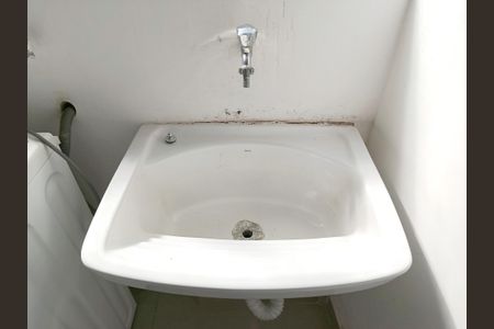 Apartamento para alugar com 110m², 3 quartos e 1 vagaÁrea de Serviço