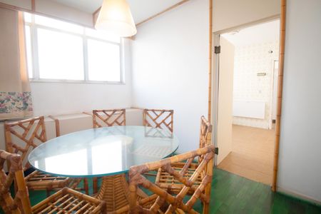 Apartamento para alugar com 288m², 4 quartos e 3 vagasCopa