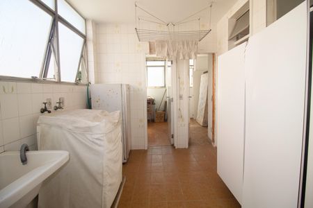 Apartamento para alugar com 288m², 4 quartos e 3 vagasÁrea de Serviço