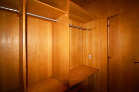 Apartamento para alugar com 288m², 4 quartos e 3 vagasCloset do quarto 4