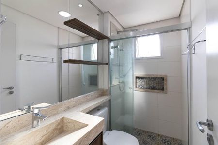 Apartamento à venda com 93m², 2 quartos e 2 vagas Apartamento à venda com 93m², 2 quartos e 2 vagasBanheiro da Suíte 1