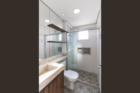 Apartamento à venda com 93m², 2 quartos e 2 vagas Apartamento à venda com 93m², 2 quartos e 2 vagasBanheiro da Suíte 1