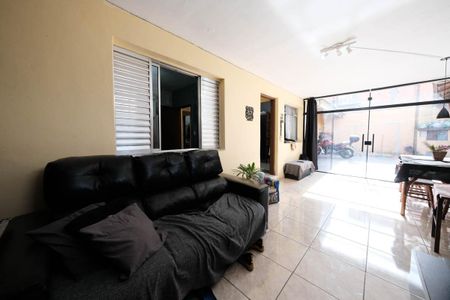 Sala de casa à venda com 3 quartos, 14m² em Vila Uniao (zona Leste), São Paulo