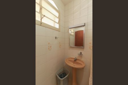 Casa para alugar com 5285m², 3 quartos e 8 vagasBanheiro Suíte 2