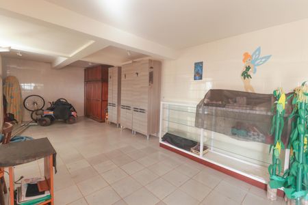 Casa para alugar com 5285m², 3 quartos e 8 vagasCasa 2